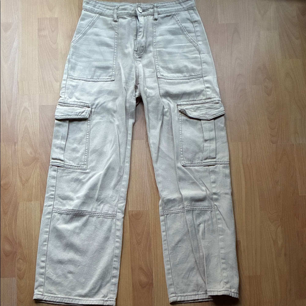 Women's Cream Wide Leg Cargo Jeans